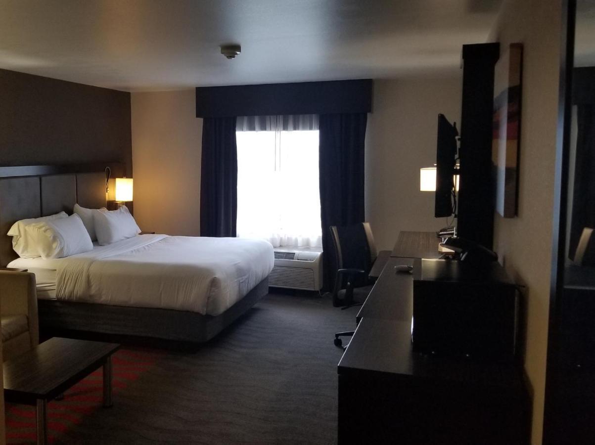 Holiday Inn Express Hotel & Suites Columbus Southeast Groveport By Ihg Exterior foto