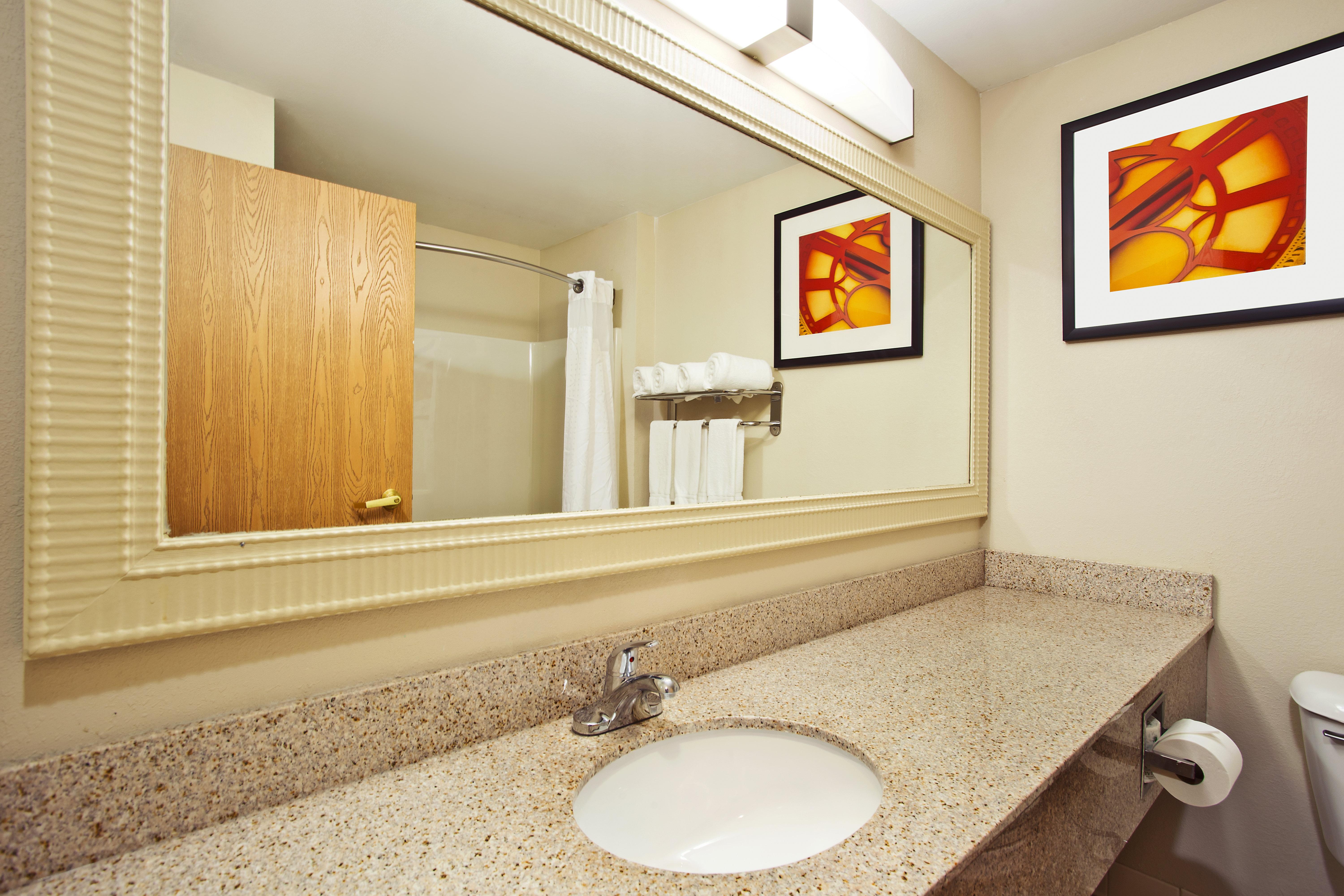 Holiday Inn Express Hotel & Suites Columbus Southeast Groveport By Ihg Exterior foto