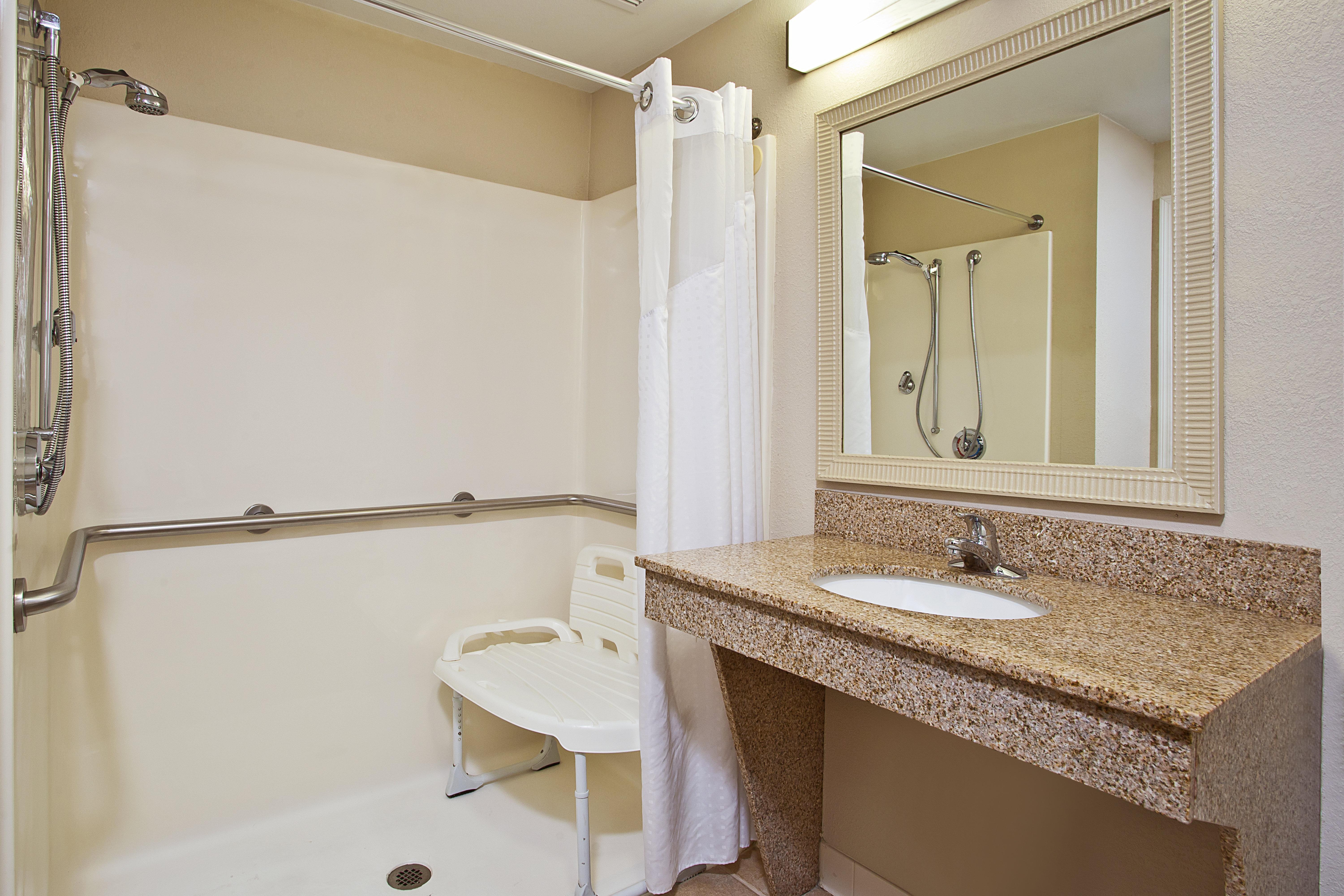 Holiday Inn Express Hotel & Suites Columbus Southeast Groveport By Ihg Exterior foto