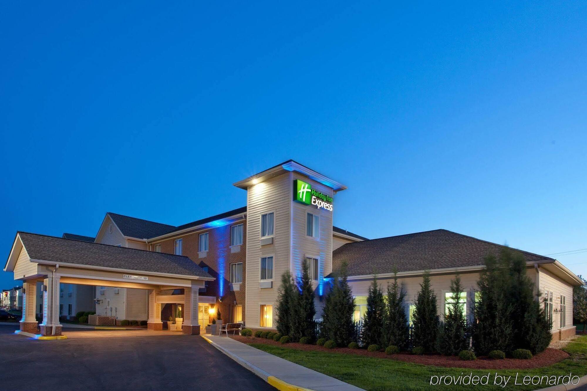 Holiday Inn Express Hotel & Suites Columbus Southeast Groveport By Ihg Exterior foto